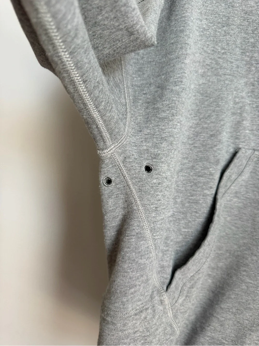 Lululemon Gray Full Zip Hooded Jacket size 6 - Picture 5 of 12
